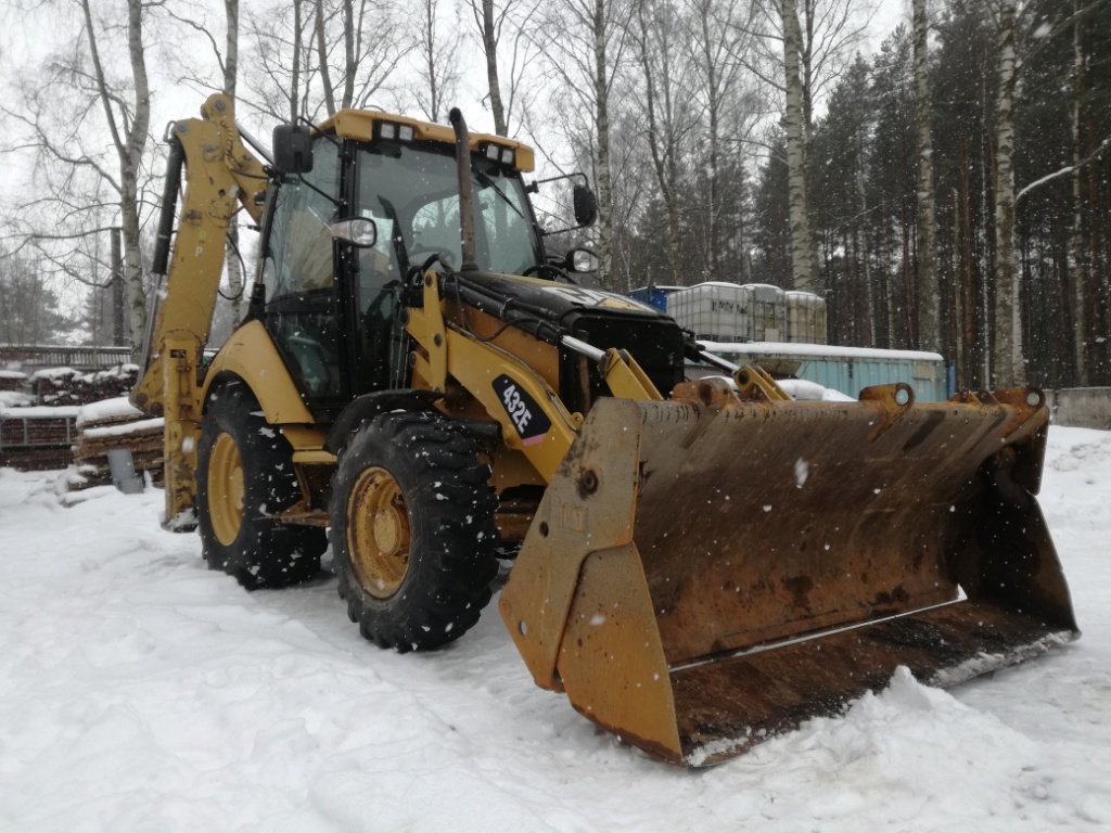 Экскаватор-погрузчик Caterpillar 432E в городе Санкт-Петербург, фото 1, Ленинградская область