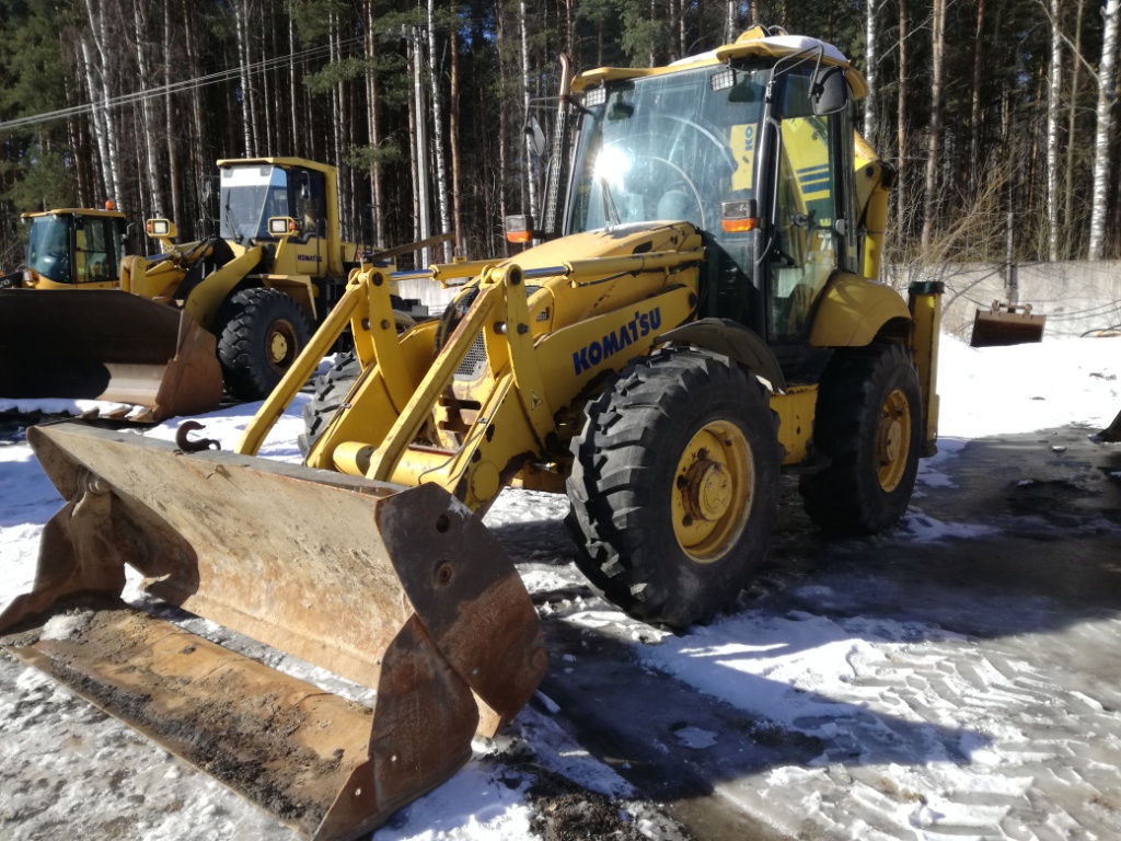 Продается экскаватор-погрузчик Komatsu WB97S в городе Санкт-Петербург, фото 1, Ленинградская область