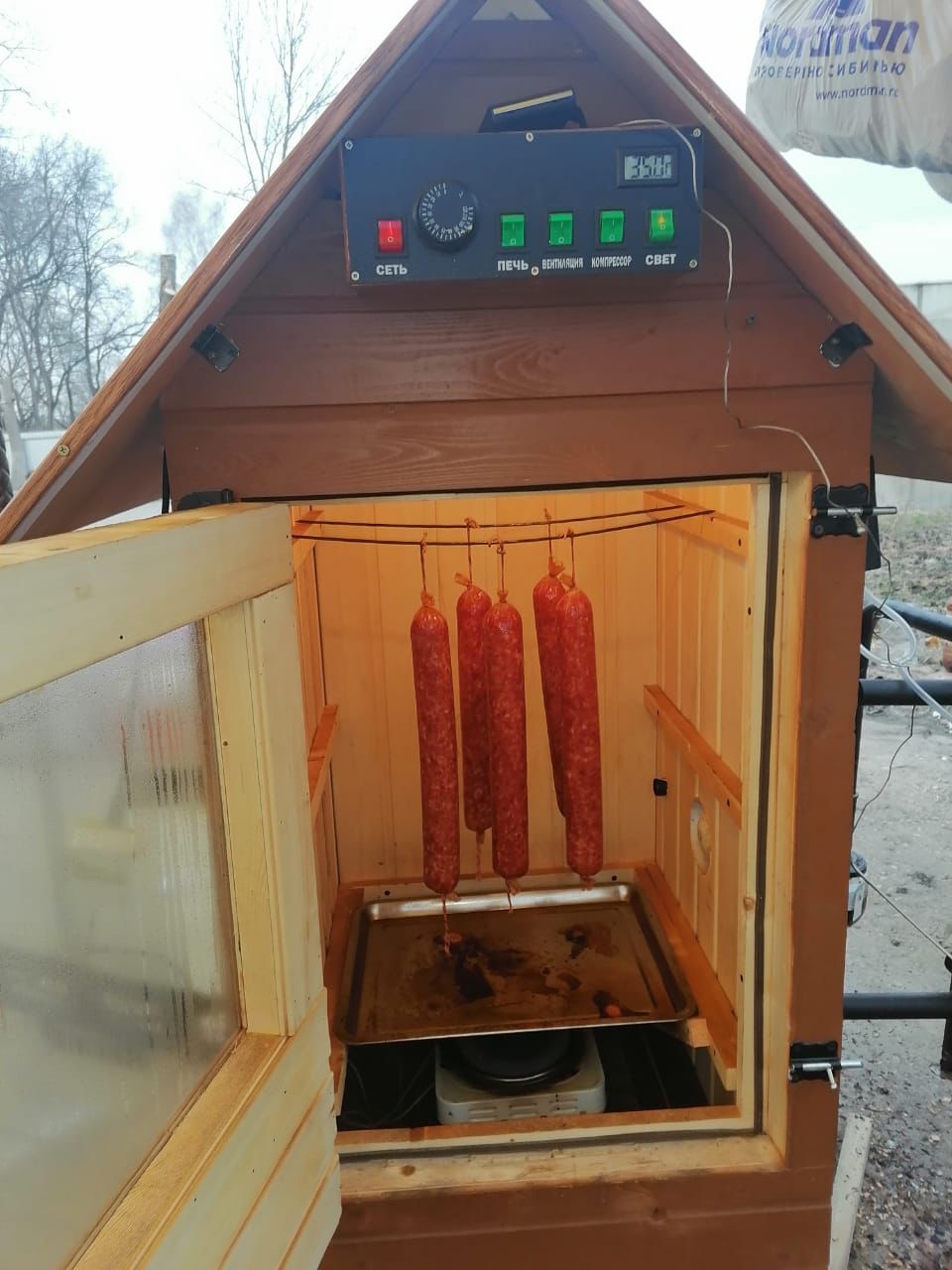 Коптильня горячего, холодного копчения для рыбы, мяса, колбасы в городе Красноярск, фото 1, Услуги по ремонту и строительству
