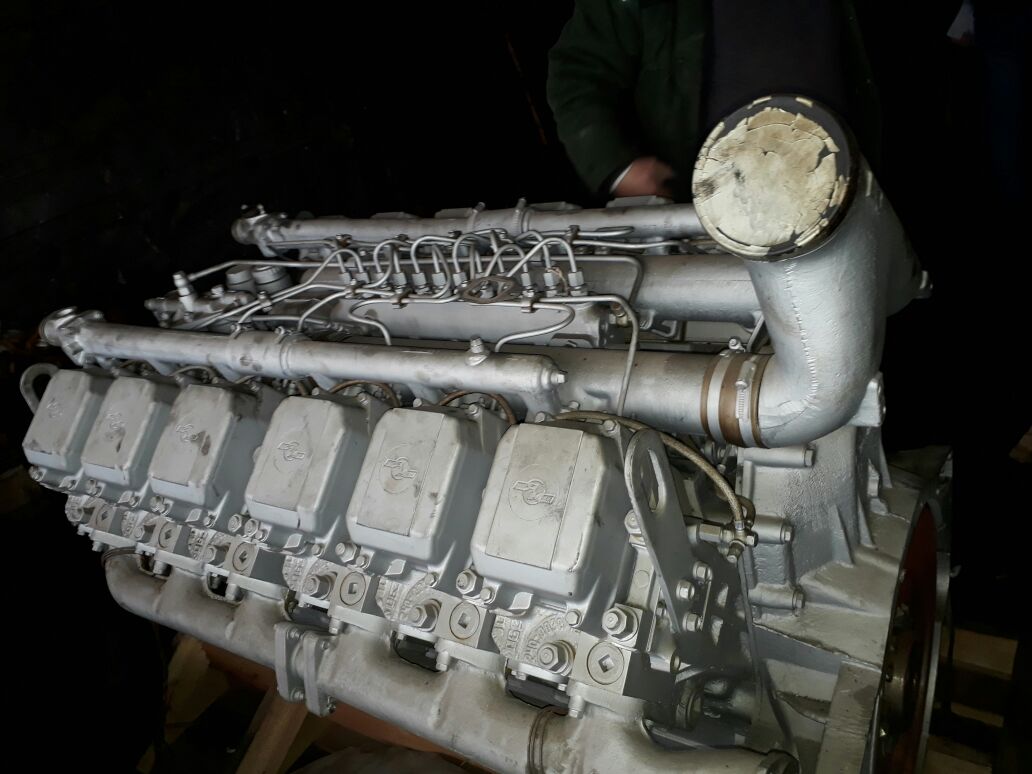 двигатель ямз-240 с хранения без эксплуатации в городе Оренбург, фото 1, телефон продавца: +7 (902) 899-63-14
