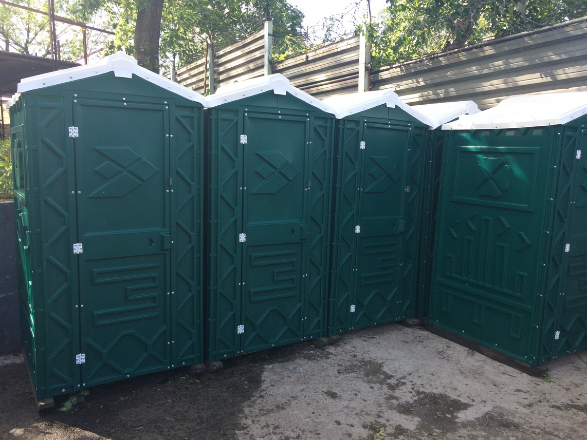 Биотуалеты, туалетные кабины б/у в хорошем состоянии в городе Москва, фото 1, Московская область