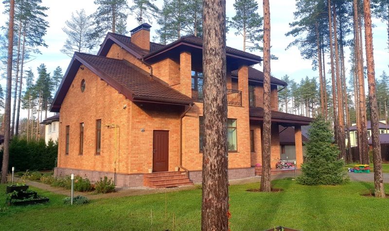 Меблированный коттедж в пригороде СПб. в городе Всеволожск, фото 2, стоимость: 40 000 000 руб.