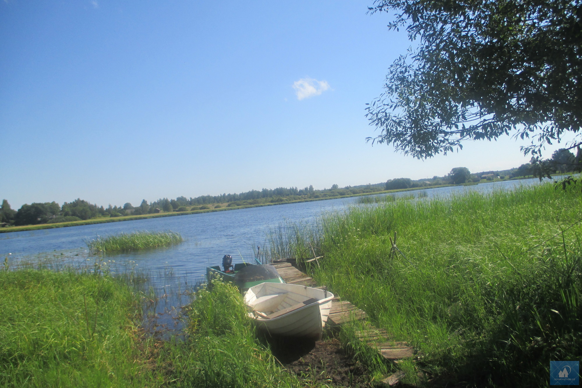 Хорошенький дом на берегу реки у соснового леса за мат.капитал в городе Гдов, фото 3, телефон продавца: +7 (921) 787-21-22