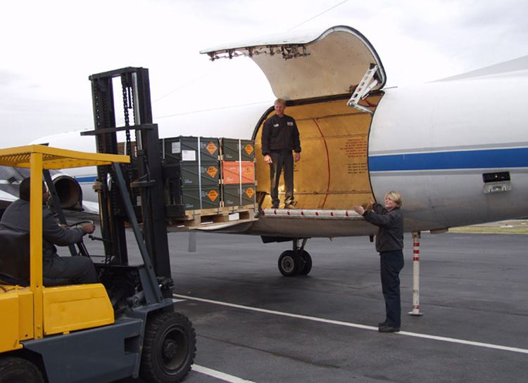 Перевозка грузов самолетом по России в городе Санкт-Петербург, фото 1, Грузоперевозки, переезды, грузчики