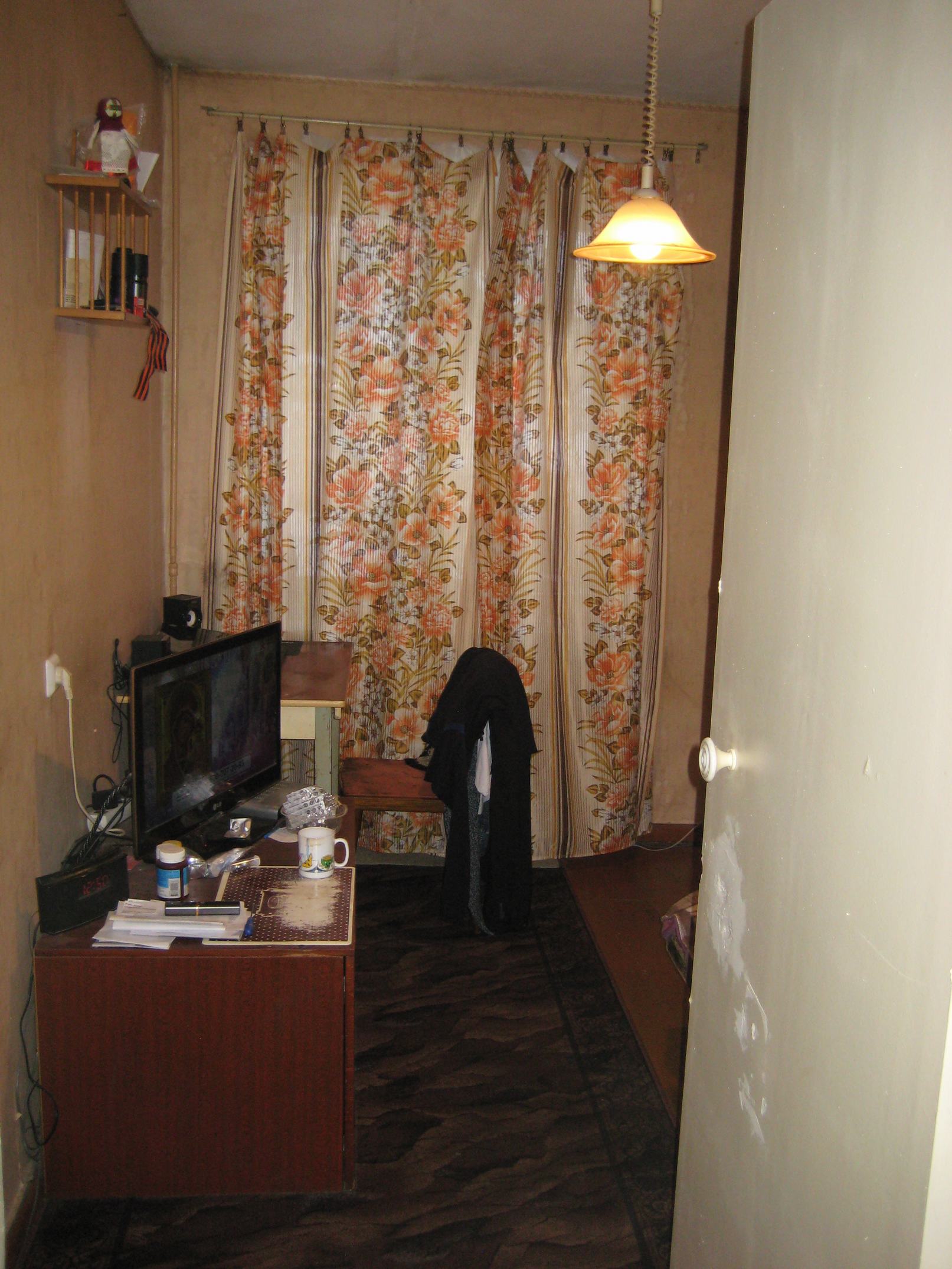 Продаю   4-комнатную  благоустроенную  квартиру в Петрозаводске в городе Петрозаводск, фото 5, телефон продавца: +7 (911) 425-78-98