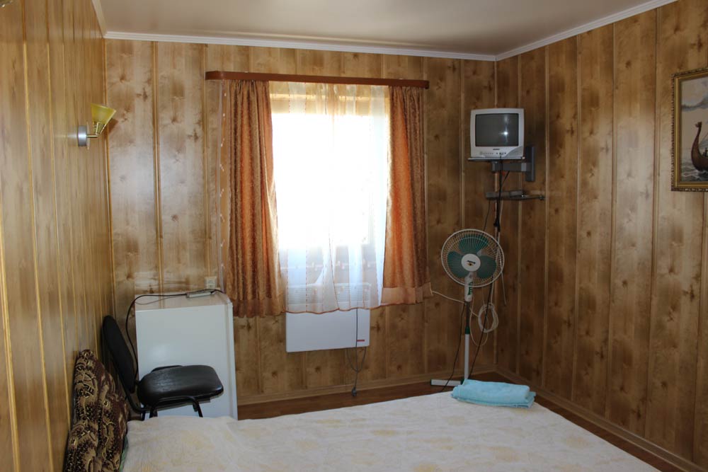 Гостевой дом сдается номер для двух человек у моря в городе Севастополь, фото 2, телефон продавца: +7 (978) 710-62-27