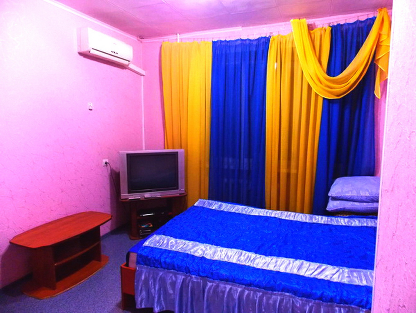 Сдаю 1-ком.квартиру на часы, ночь, сутки (Американские горки) в городе Самара, фото 1, телефон продавца: +7 (917) 111-00-02