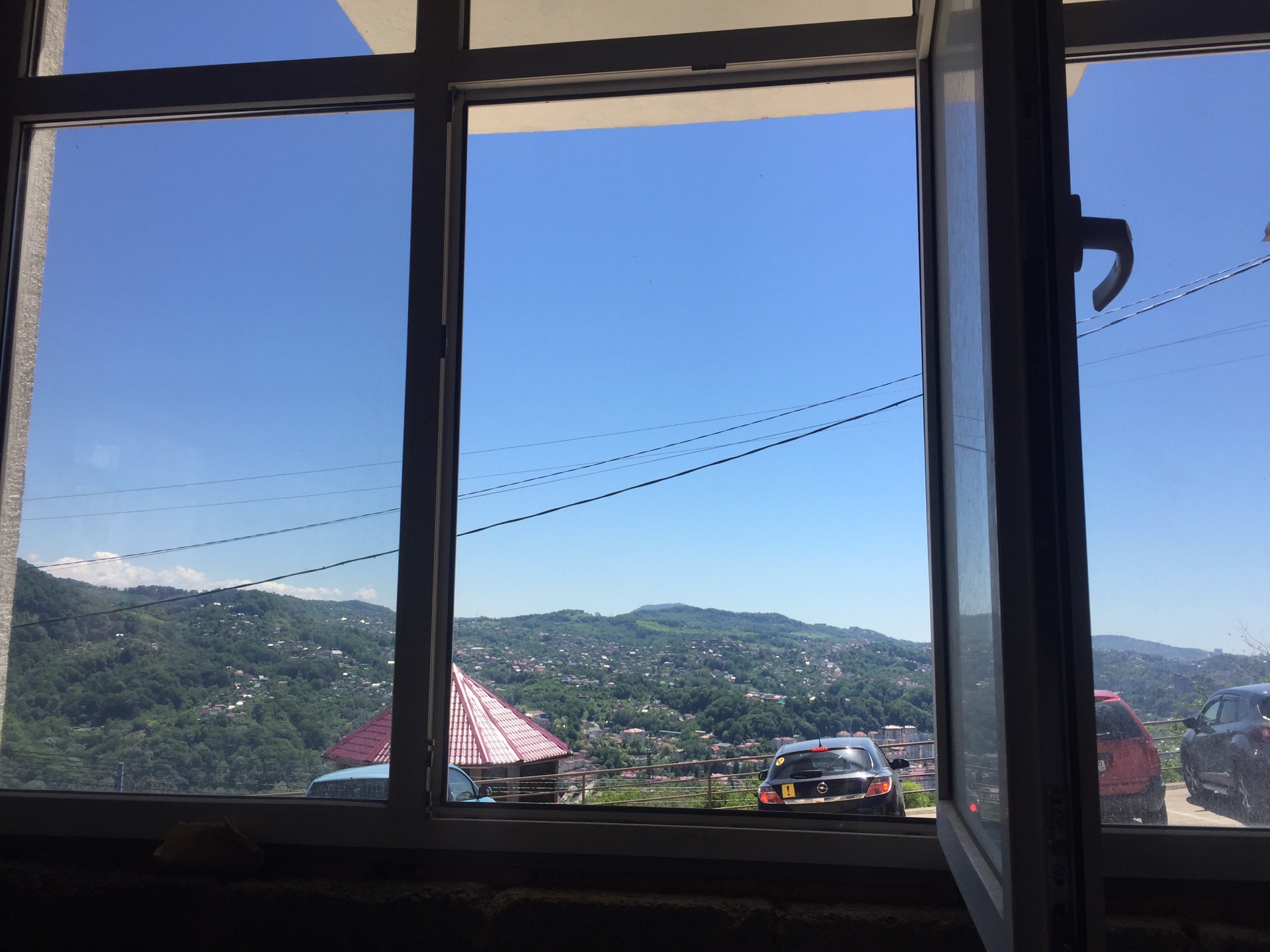 продаем 4 окна с видом на горы в городе Сочи, фото 1, стоимость: 4 500 000 руб.