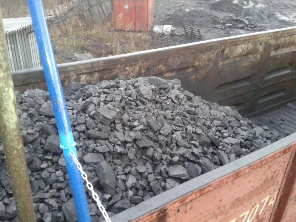 Каменный уголь ССПК в городе Истра, фото 1, Московская область