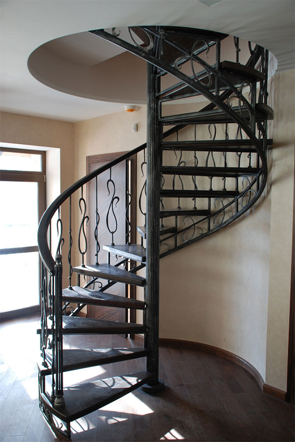 Изготовления и монтаж лестниц в городе Краснодар, фото 1, Краснодарский край