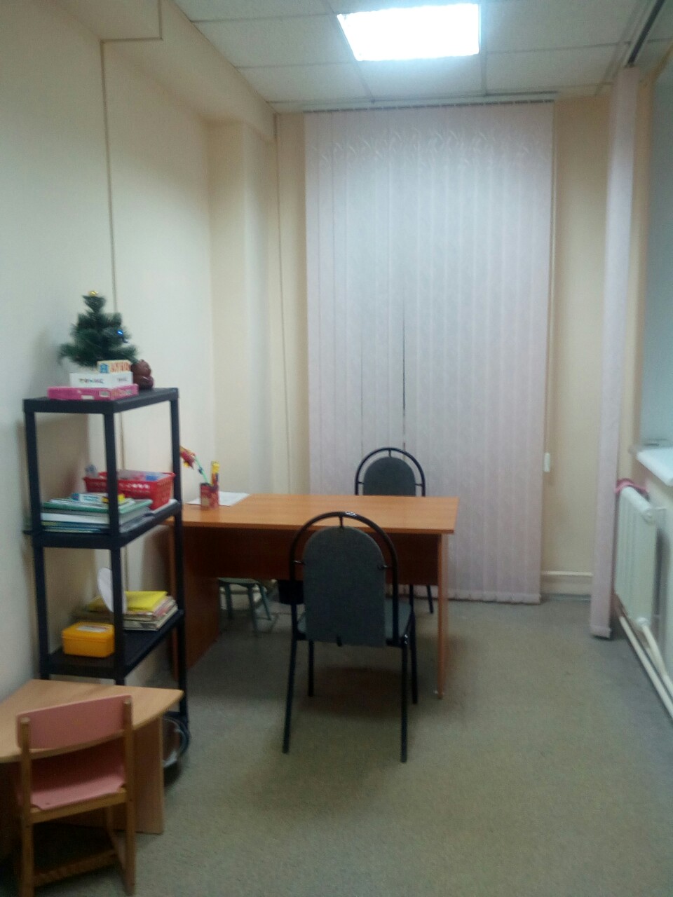 Продается офис г. Тольятти ТЦ Николаевский в городе Тольятти, фото 1, стоимость: 250 000 руб.