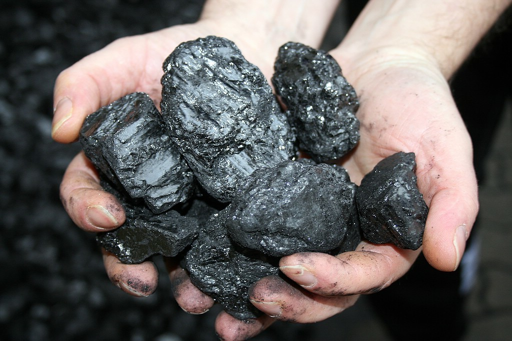 Уголь, торф брикеты в городе Наро-Фоминск, фото 2, телефон продавца: +7 (929) 666-12-77