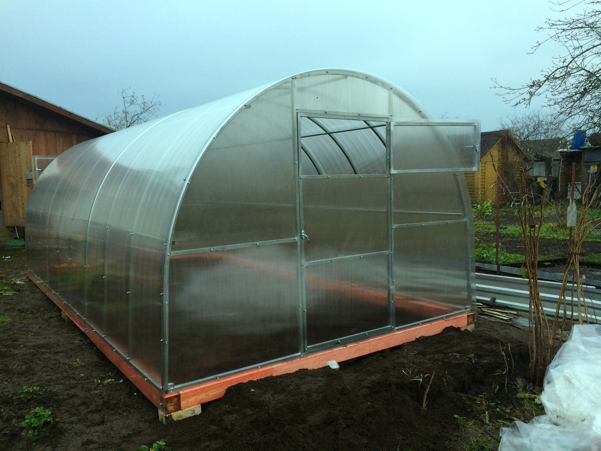 Теплица прочная, с поликарбонатом Валуйки в городе Валуйки, фото 3, телефон продавца: +7 (960) 584-39-19