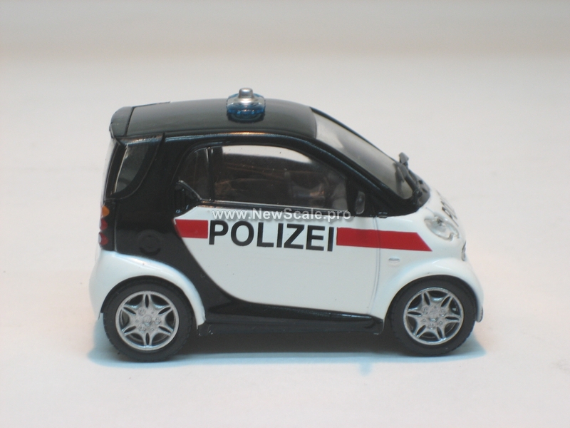 Полицейские машины мира №45 SMART CITY COUPE,полиция австрии   в городе Липецк, фото 2, телефон продавца: +7 (952) 594-08-72