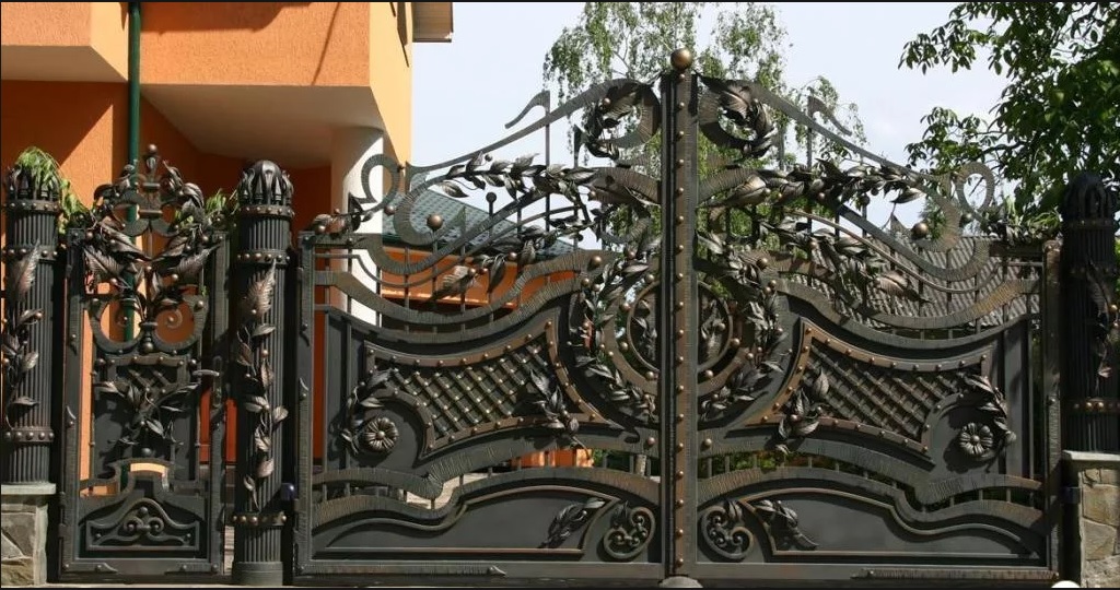 Изготовим для Вас кованые ворота, ворота распашные,откатные. в городе Москва, фото 2, Московская область
