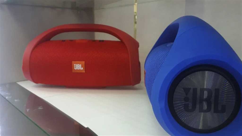 Колонка JBL booms BOX в городе Брянск, фото 2, телефон продавца: +7 (929) 021-02-60