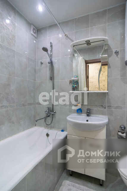 Продается уютная 3-х комнатная квартира в спальном районе Мильчакова дом 30, 1 этаж 5-ти этажного панельного дома, 62 кв метра, комнаты все изолированные. в городе Пермь, фото 7, стоимость: 3 500 000 руб.