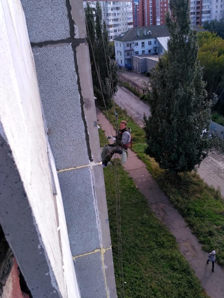 Услуги трубочиста чистка дымохода и вентиляции. в городе Омск, фото 2, стоимость: 1 500 руб.