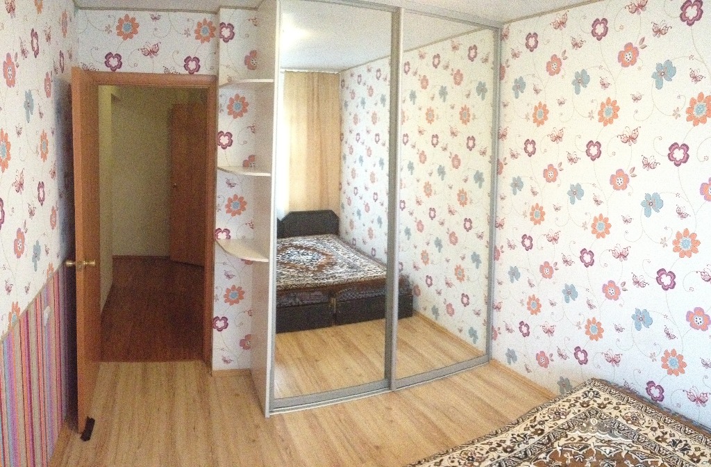 Сдается квартира на Крупской, 8 в городе Старая Майна, фото 1, Аренда квартир