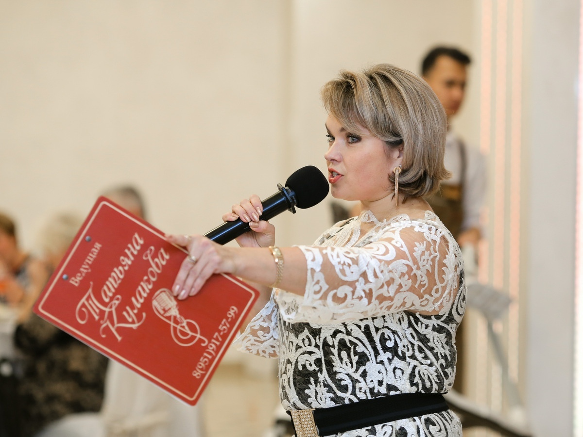Ведущая Татьяна Кулакова - праздник интеллигентно и весело в городе Дзержинск, фото 8, Музыканты, певцы, ведущие