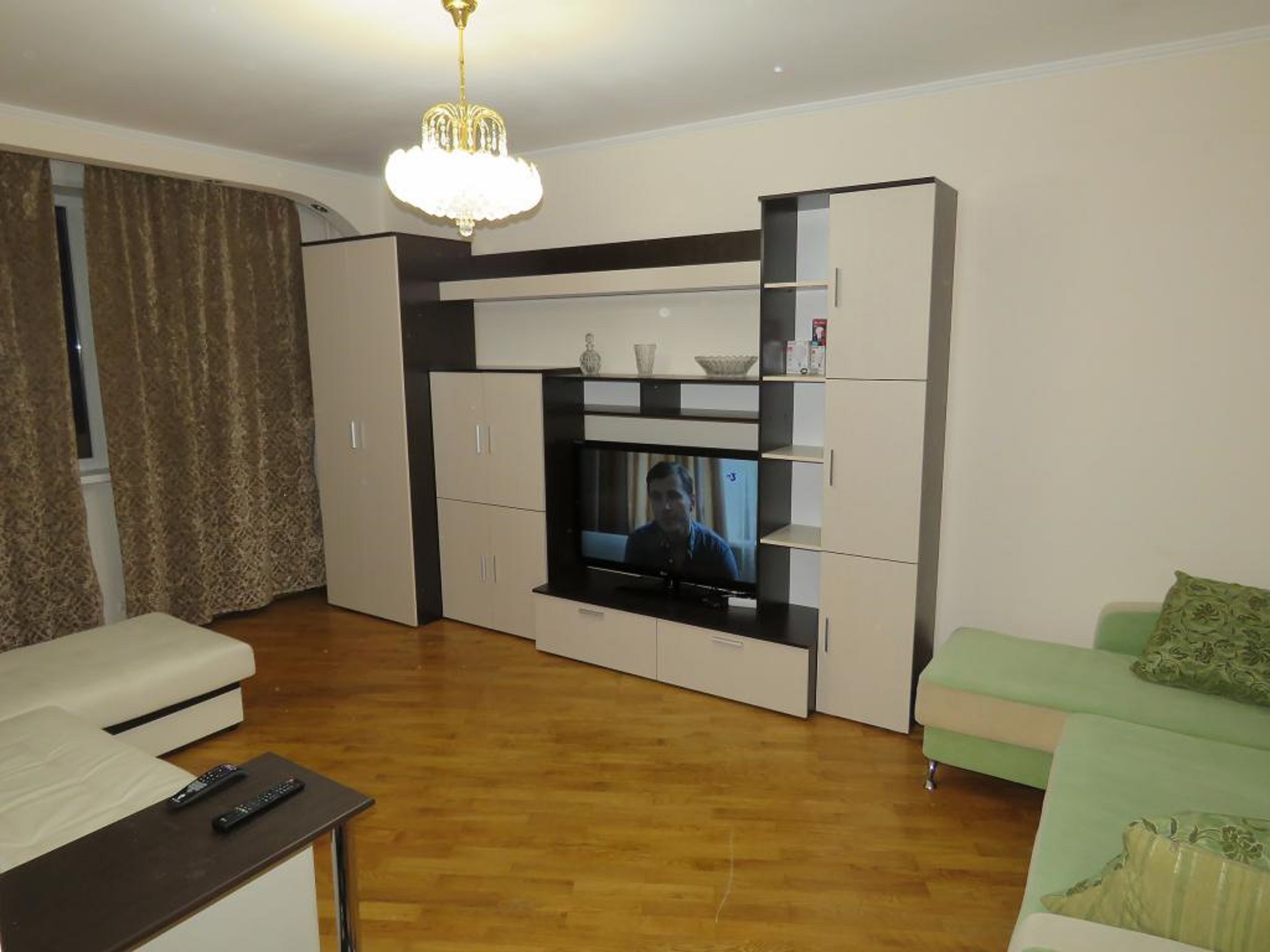 Сдается квартира на ул.Комсомольская, 41 в городе Бачатский, фото 1, стоимость: 6 000 руб.