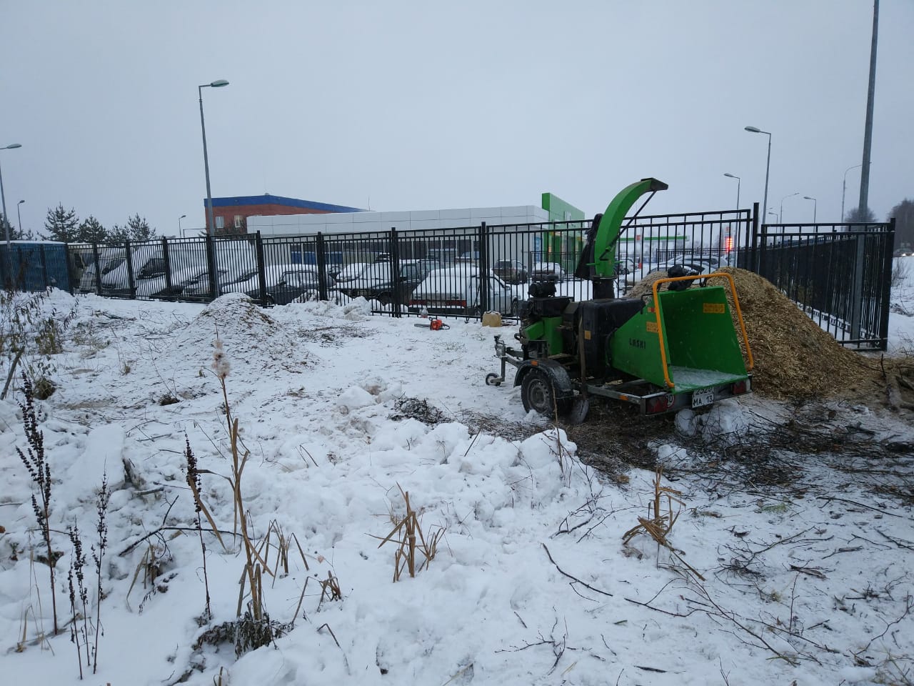 Аренда измельчителя древесины и веток в городе Москва, фото 2, телефон продавца: +7 (925) 305-06-58