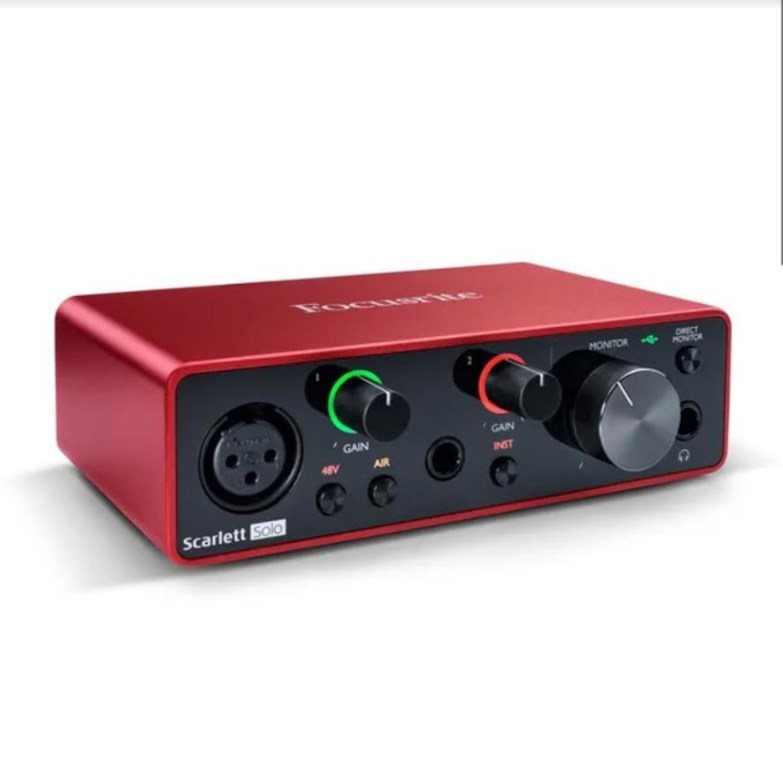 Focusrite Scarlett Solo 3rd Gen в городе Киров, фото 1, телефон продавца: +7 (915) 330-48-27