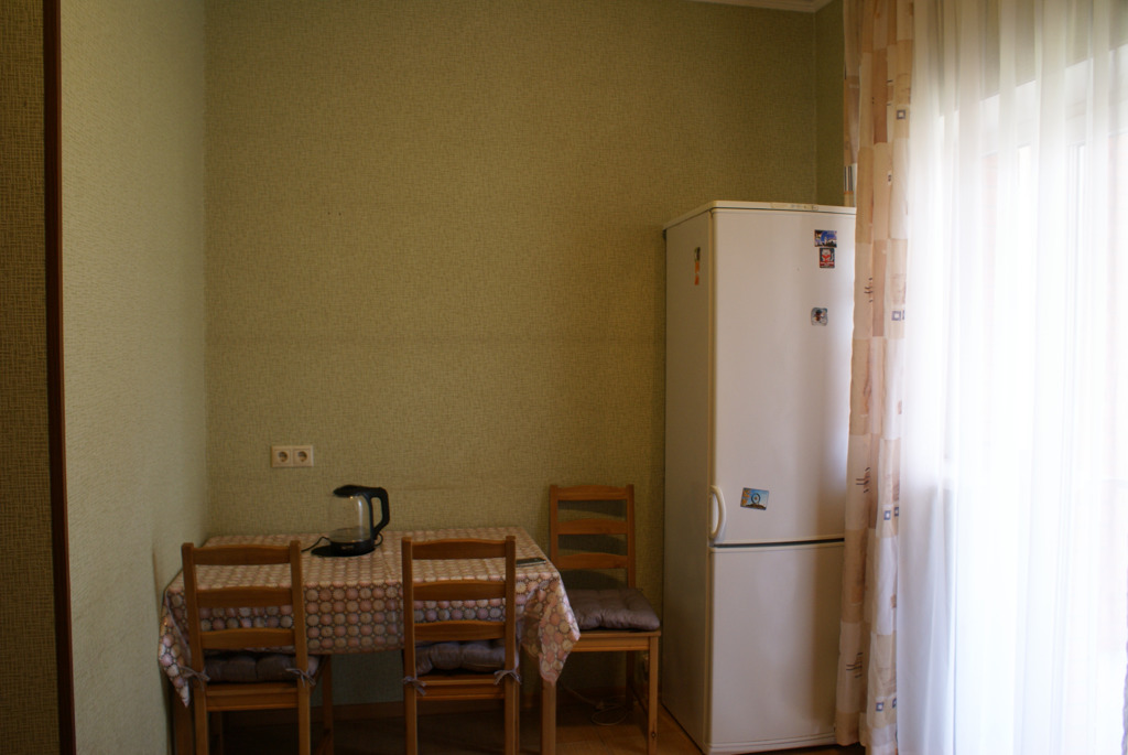 Сдается дом на длительный срок, ул.Партизанская в городе Чугуевка, фото 8, телефон продавца: +7 (925) 329-36-16