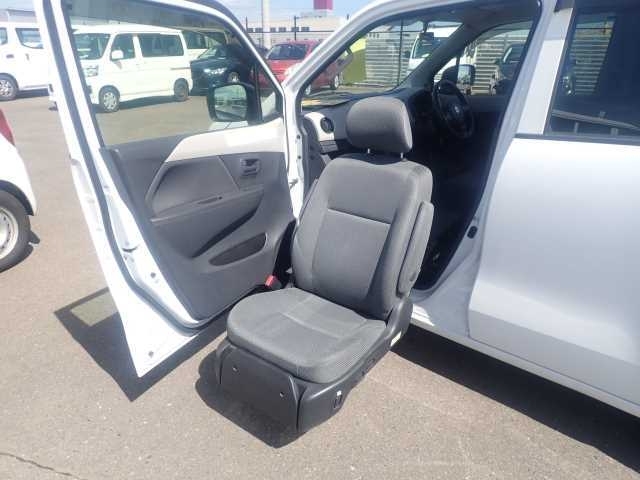 Хэтчбек кей-кар гибрид Suzuki Wagon R 4wd FA Lift Seat для пассажира колясочника гв 2016 в городе Москва, фото 1, Московская область