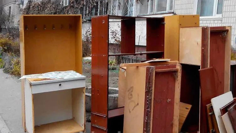 Вывоз старой мебели, хлама, строительного мусора в городе Таганрог, фото 1, Ростовская область