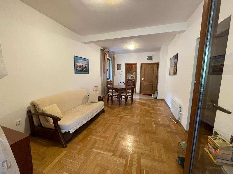 Продам 2-х комнатную квартиру на побережье, в Черногории в городе Москва, фото 3, стоимость: 9 000 000 руб.