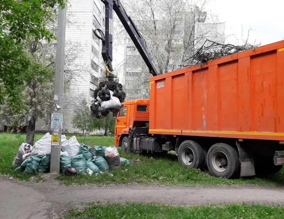 Металловоз с кму. Установка ломовоза. Чертовицы. в городе Воронеж, фото 1, телефон продавца: +7 (920) 439-53-68