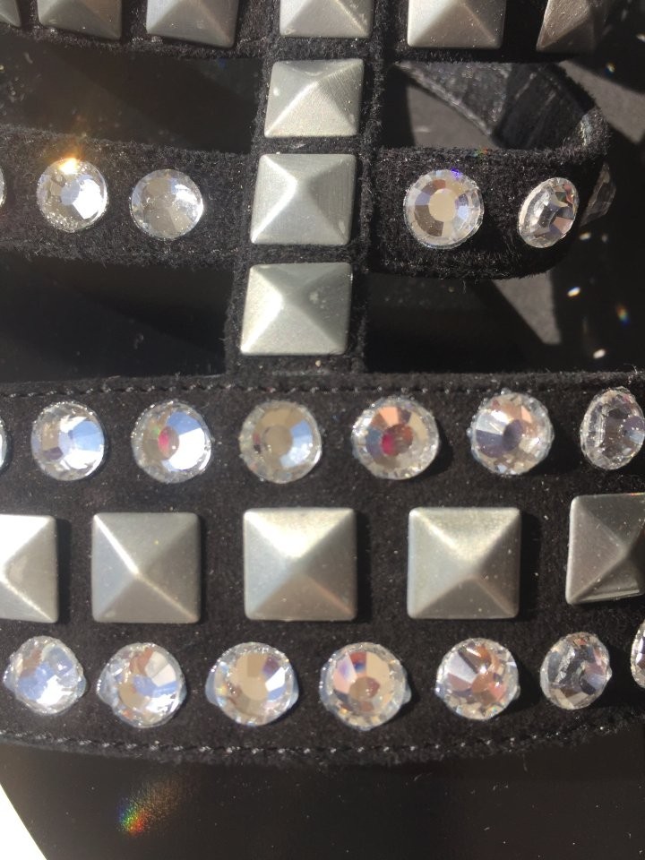 Сандалии новые shy италия 39 размер черные кожа замша стразы сваровски кристаллы swarovski камни бел в городе Москва, фото 8, Женская обувь