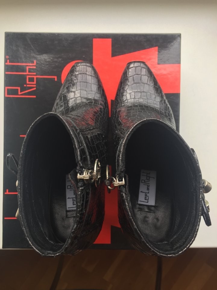 Ботинки left&right; италия 39 размер кожа черные платформа каблук 10 ботильоны женские внутри кожаные в городе Москва, фото 3, стоимость: 20 500 руб.