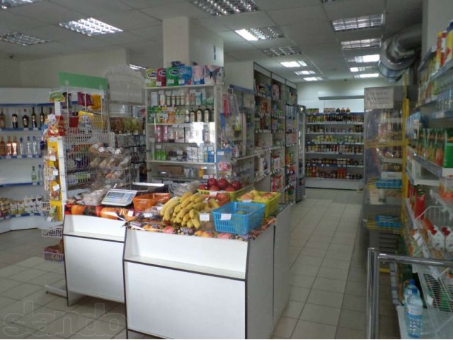 Продам действующий бизнес- магазин (143 м2) в Рудничном районе Кемеров в городе Кемерово, фото 1, Продажа магазинов