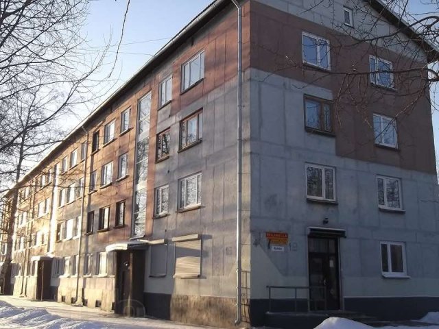 2 комнатная квартира в Нарве (Эстония) - хороший ремонт в городе Санкт-Петербург, фото 1, Жилая недвижимость в ближнем зарубежье